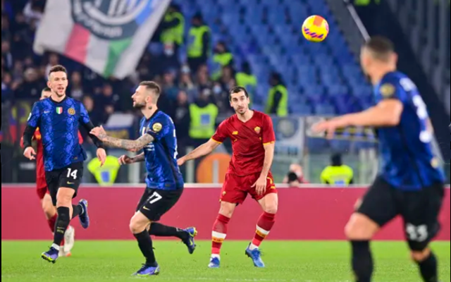 斯佩齐亚闪电开局,十分钟两球领先罗马    斯佩齐亚闪电开局,十分钟两球领先罗马