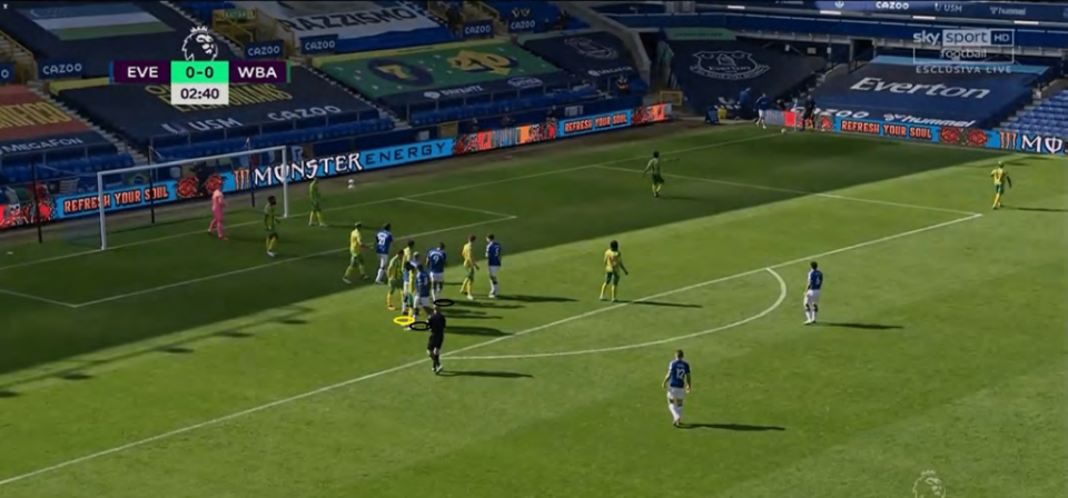 博洛尼亚定位球显威力,高空轰炸敲开对手大门  博洛尼亚定位球显威力,高空轰炸敲开对手大门