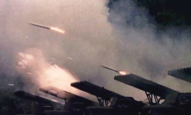 昂热进攻火力全开,狂轰滥炸拿下宝贵三分  昂热进攻火力全开,狂轰滥炸拿下宝贵三分