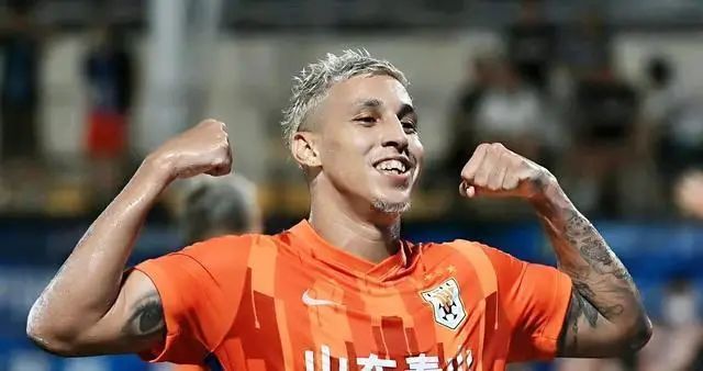 科雷兹亚新援首秀破门,完美融入球队体系  科雷兹亚新援首秀破门,完美融入球队体系